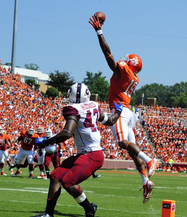 Clemson beats South Carolina State 5213 MYWLAS